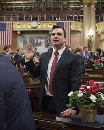 Lewis Takes Oath of Office as 105th District State Representative